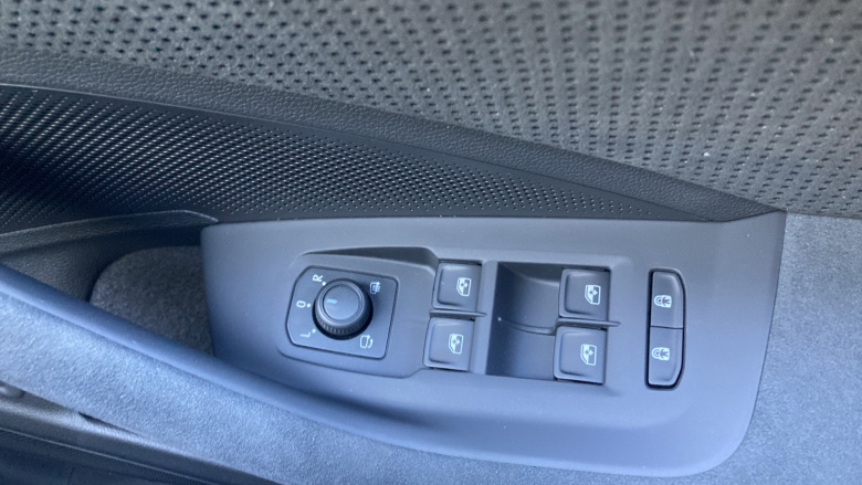 Skoda Superb 1.5 TSI iV Sportline 5dr DSG Estate